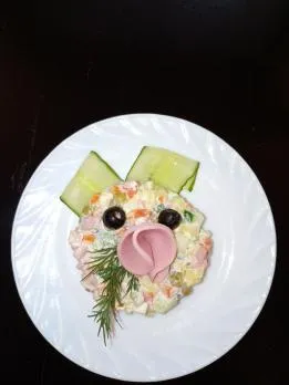 Салат Оливьешка